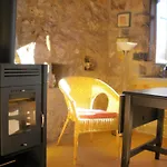 Romantic Stonehouse By Interhome Nyaraló *