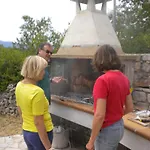 Nyaraló Romantic Stonehouse By Interhome Leonídio